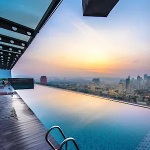 Regalia Skypool Klcc , Куала-Лумпур Малайзия