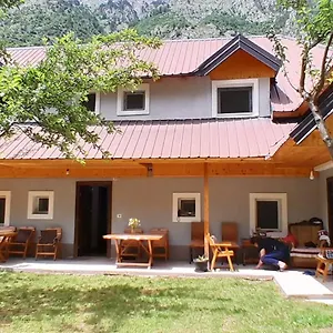  Zajazd Bujtina Sherifaj Albania