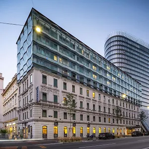 Novotel Szálloda