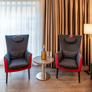 **** Otel Plaza Premium Center Hollanda