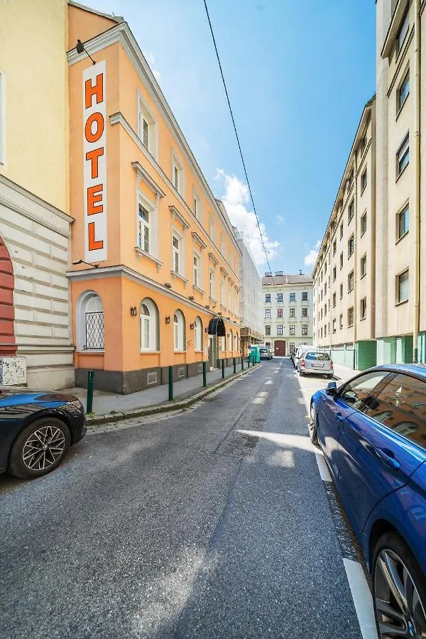 Self-Check-In Hotel Adlon Vienna