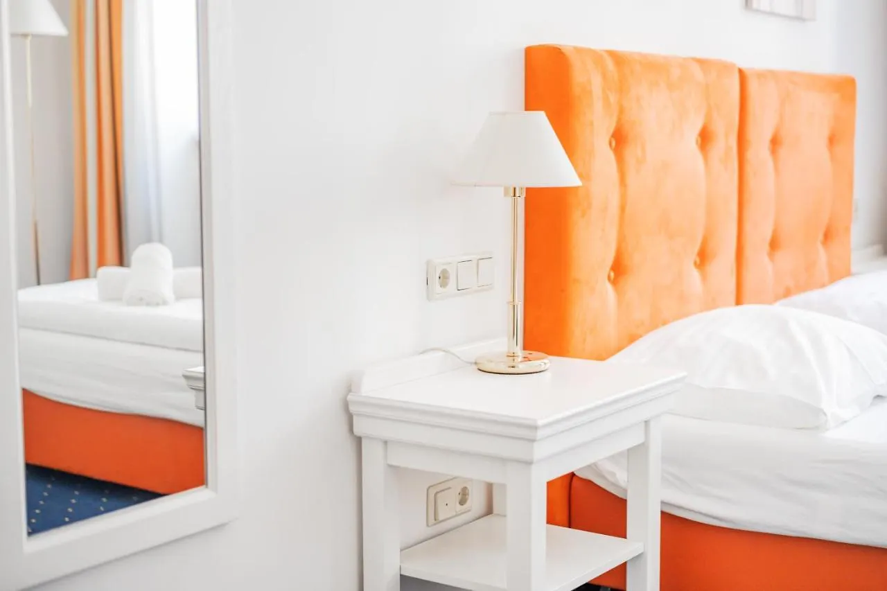 Self-Check-In Hotel Adlon Vienna