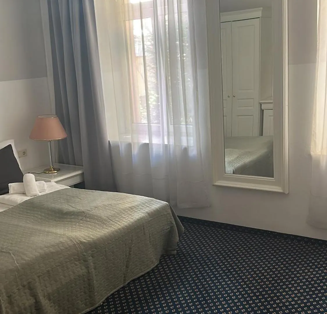 Self-Check-In Hotel Adlon Vienna