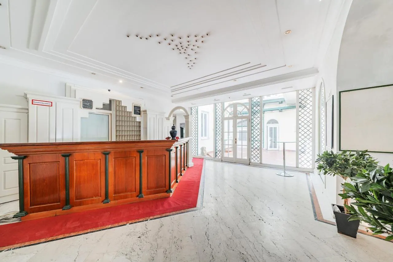 Self-Check-In Hotel Adlon Wiedeń