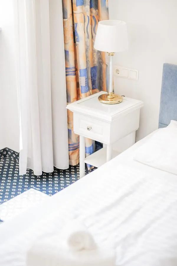 Self-Check-In Hotel Adlon Wiedeń