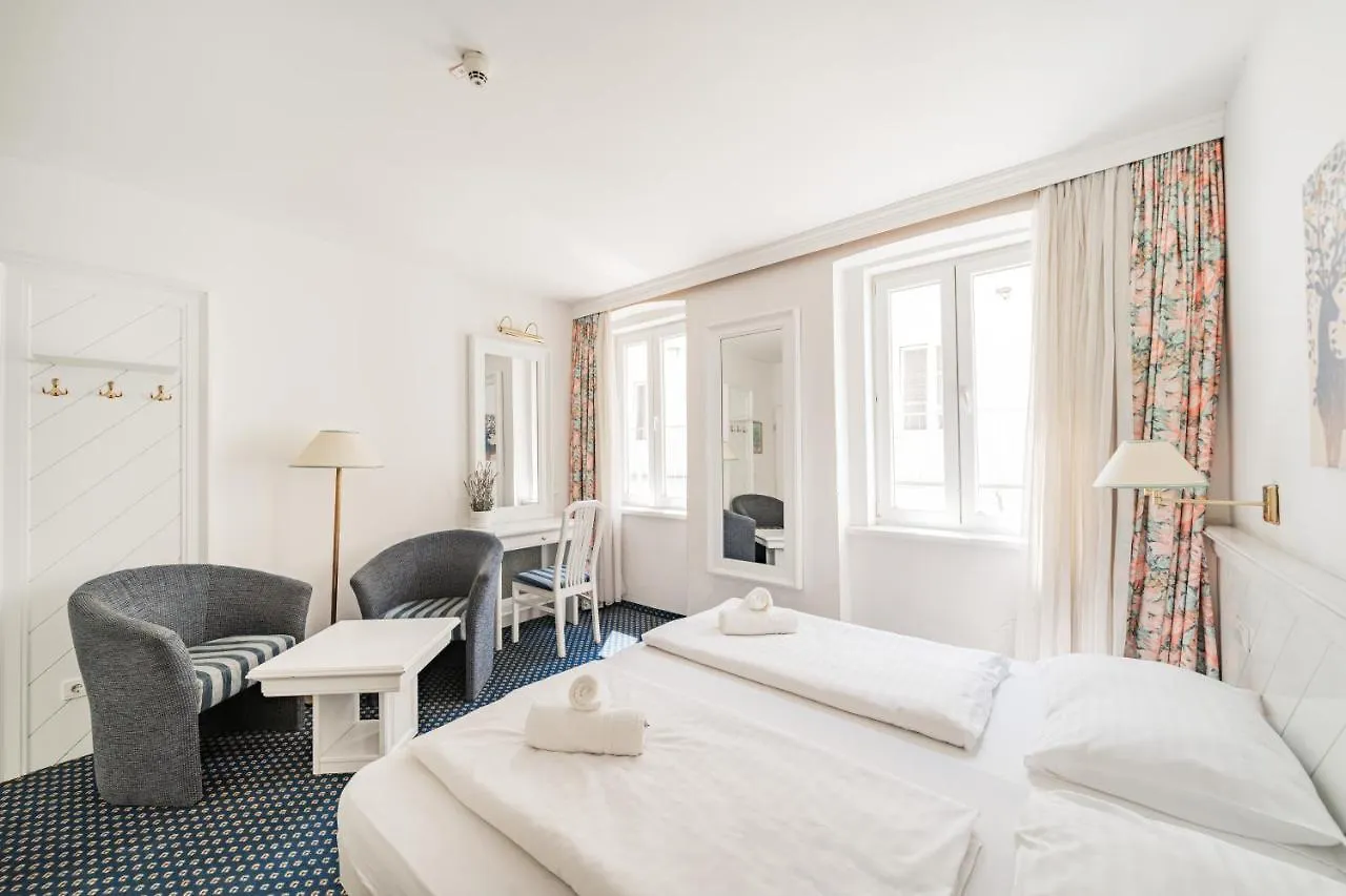 Self-Check-In Hotel Adlon Wiedeń 3*,  Austria