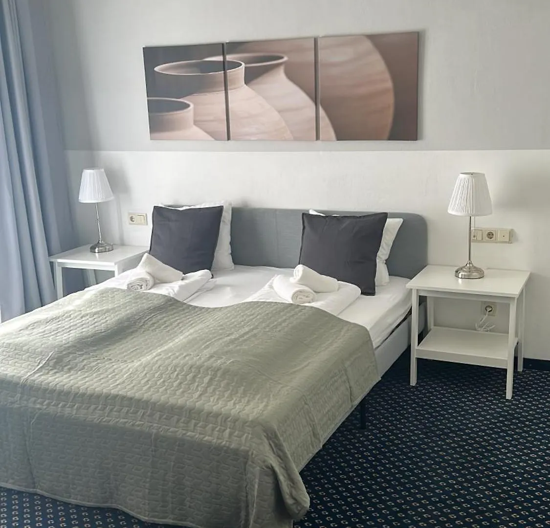 Self-Check-In Hotel Adlon Wiedeń 3*,  Austria