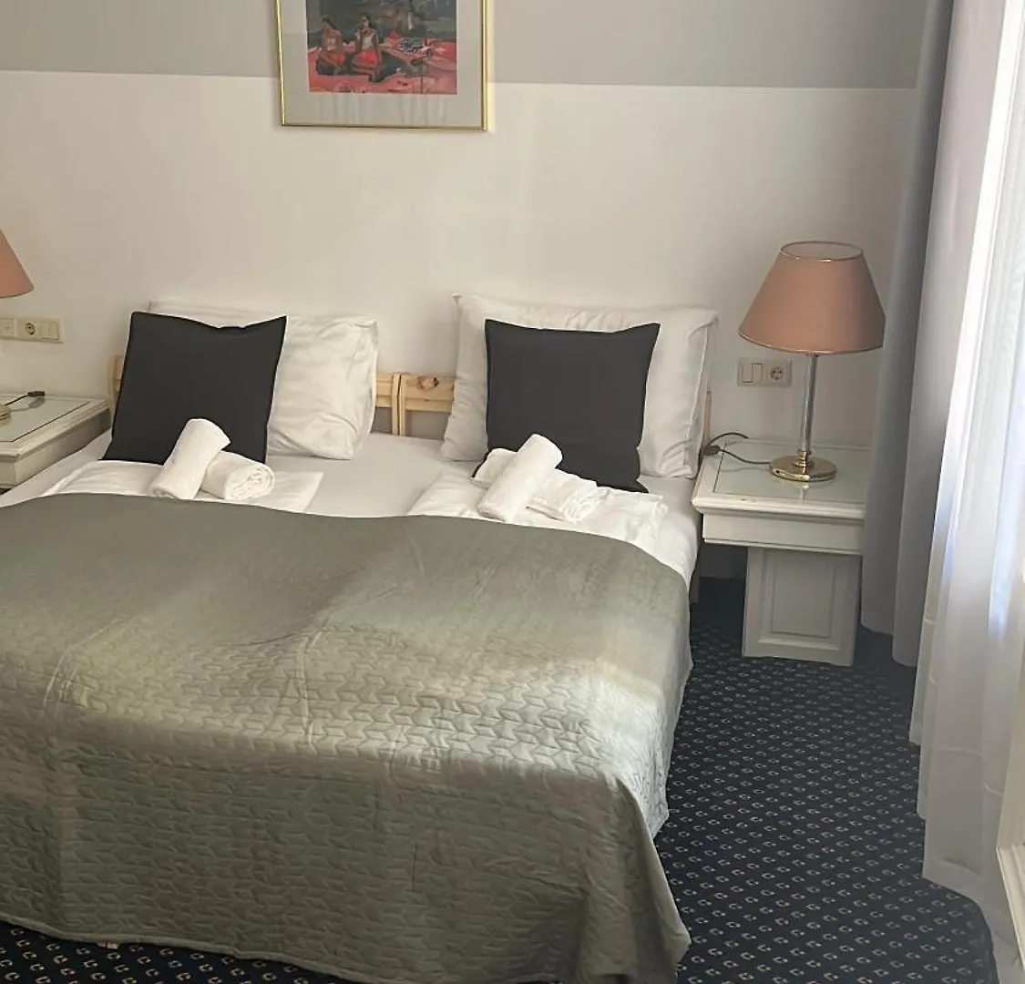 Self-Check-In Hotel Adlon Wiedeń